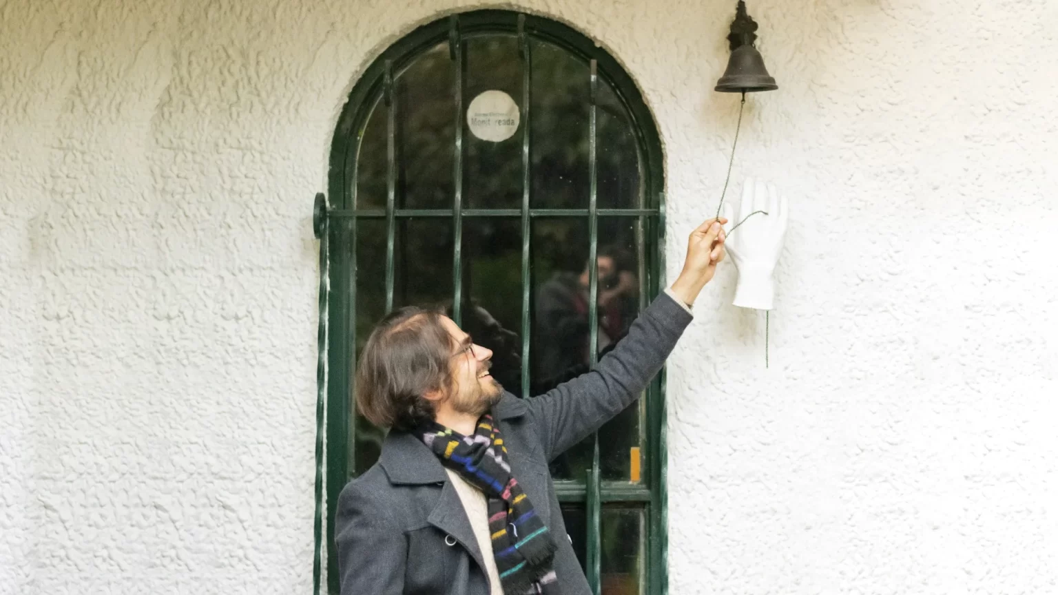 El poeta comparte algunos de sus versos de su último libro.